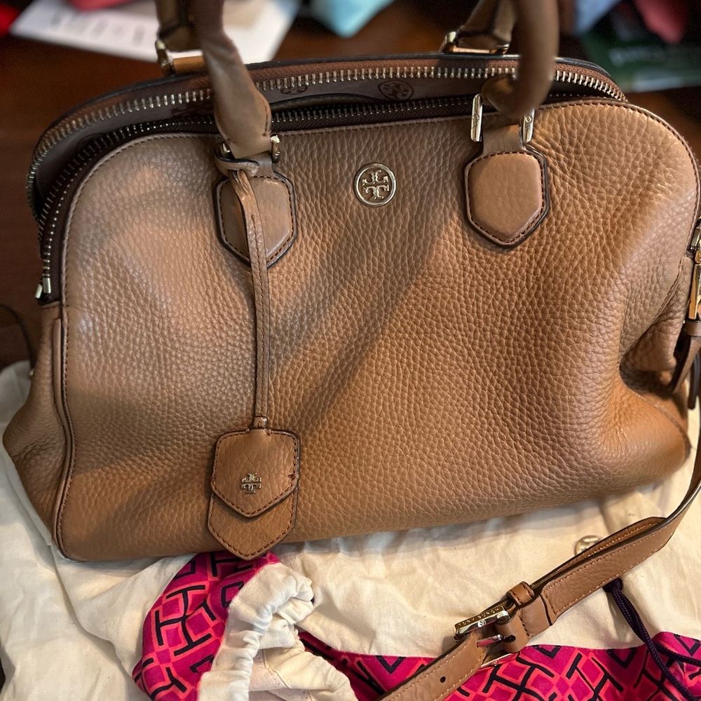 Tory Burch hand bag/tote with cross body strap